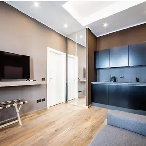 new-amazing-bilo-apartment-in-the-heart-of-milan.it-lombardy.com/