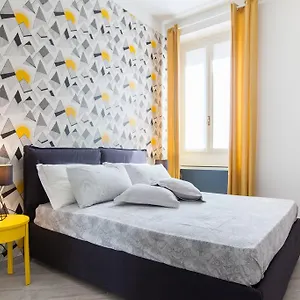 Apartment - Porta Venezia, Milan