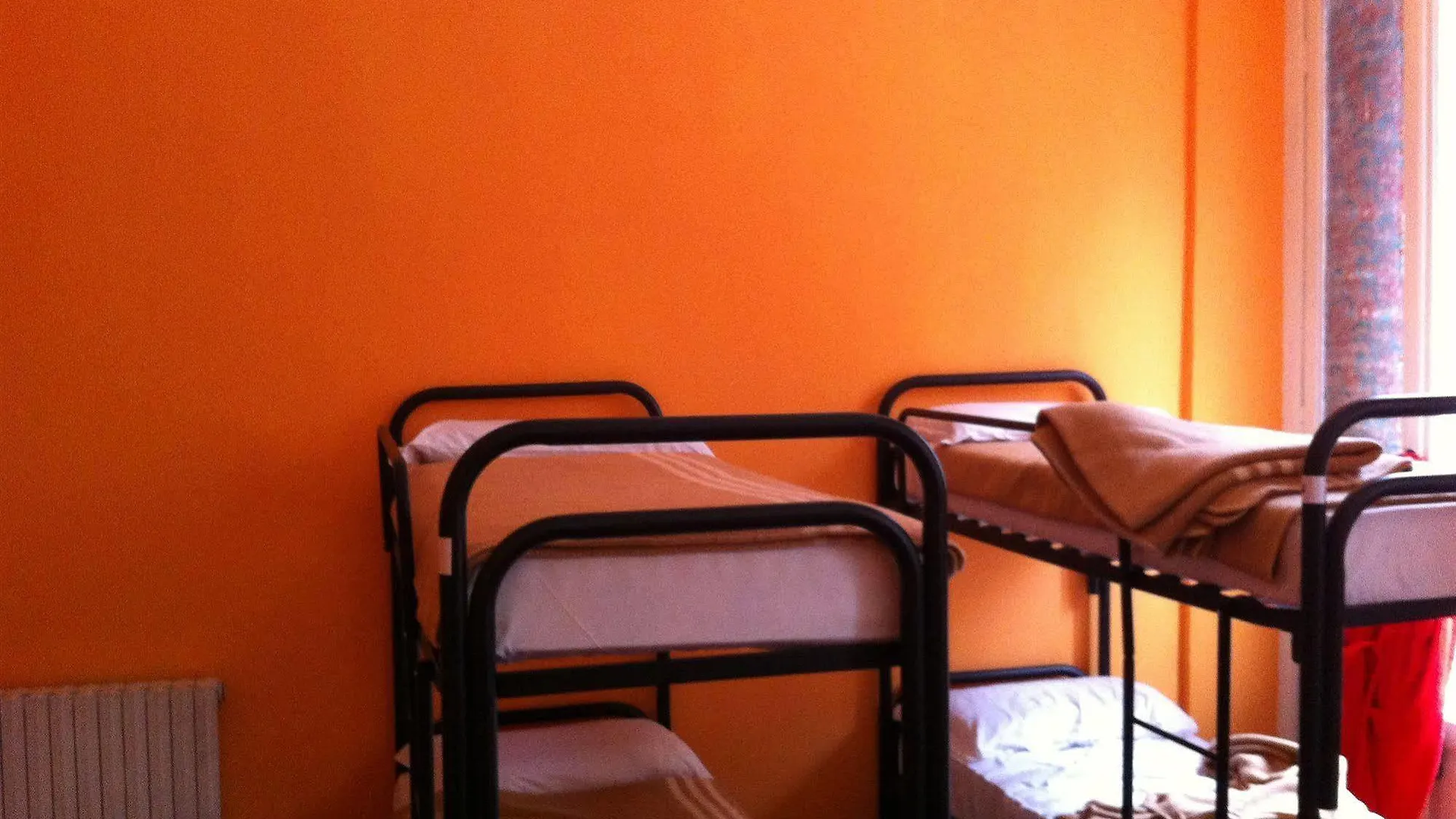 מילאנו Hostel California איטליה